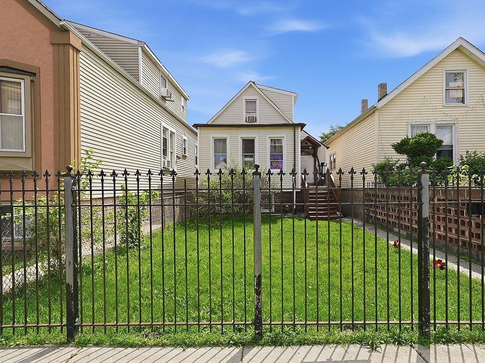 1st image of 2637 S Karlov Ave