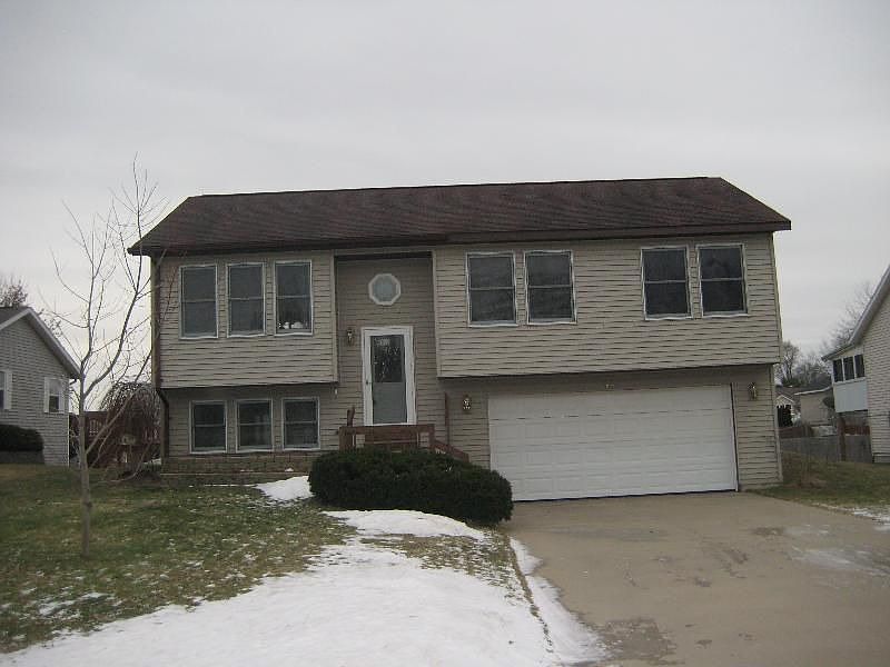 1st image of 164 Great Northern Ln
