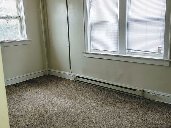 5th image of 1517 Columbus Ave APT 6