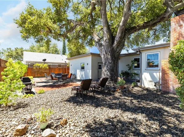 240 Oak St, Paso Robles, CA 93446