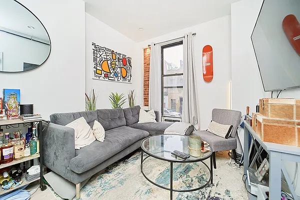 Rented by Living New York | media 6