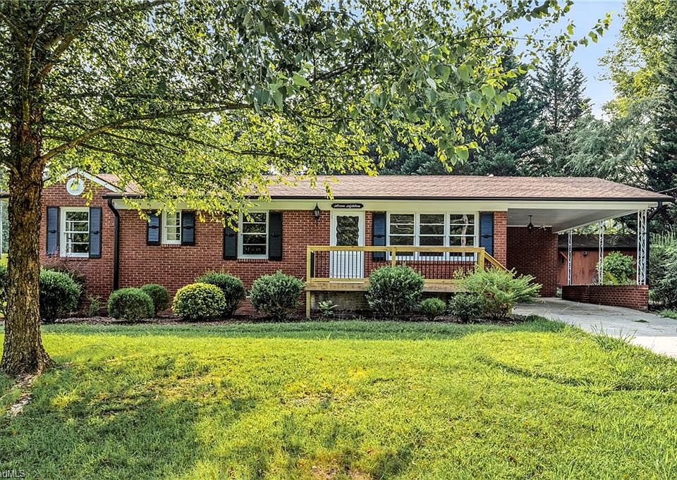 1st image of 1118 Timberlane