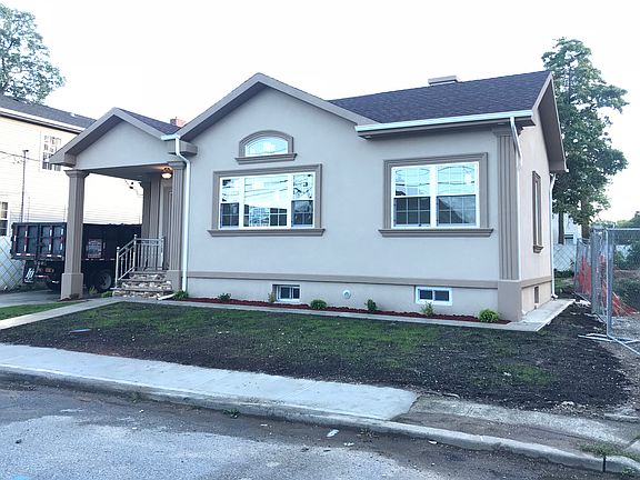 4th image of 278 Ludlam Ave