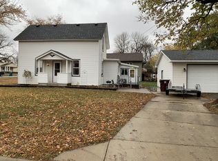 900 Hoffman St W UNIT 2, Cannon Falls, MN 55009