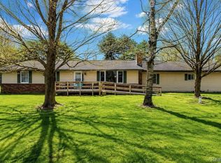 140 Larson Rd, Attica, MI 48412