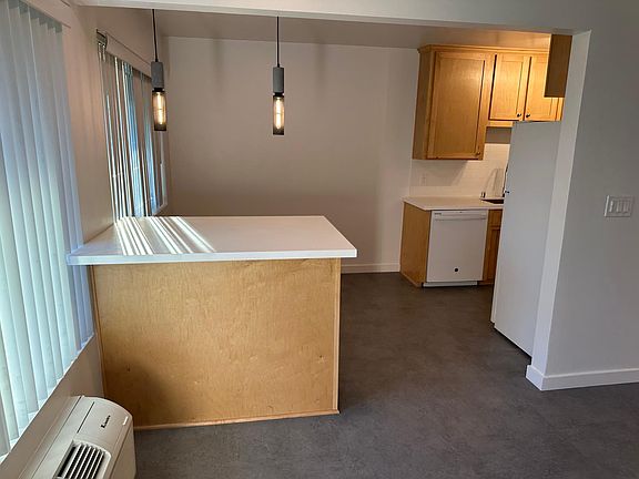 3rd image of 3801 Centre St APT B