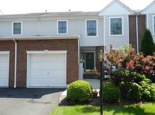 12 Magnolia Ln, Boonton, NJ 07005