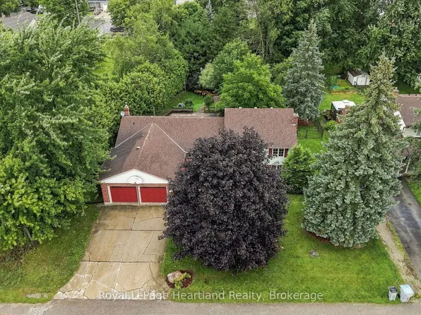 595 Inkerman St W, North Perth, ON N4W 1C7