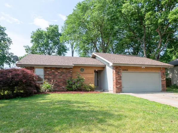 3262 W Roxbury Street, Springfield, MO 65807