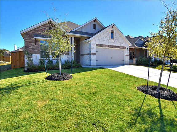 2nd image of 1028 Isaias Dr