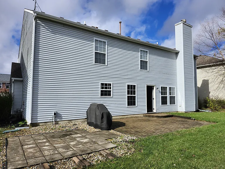 5805 Amber Ln — Photo 4