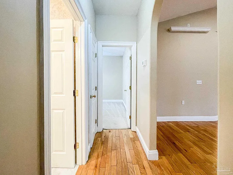 724 Ladner Dr — Photo 54