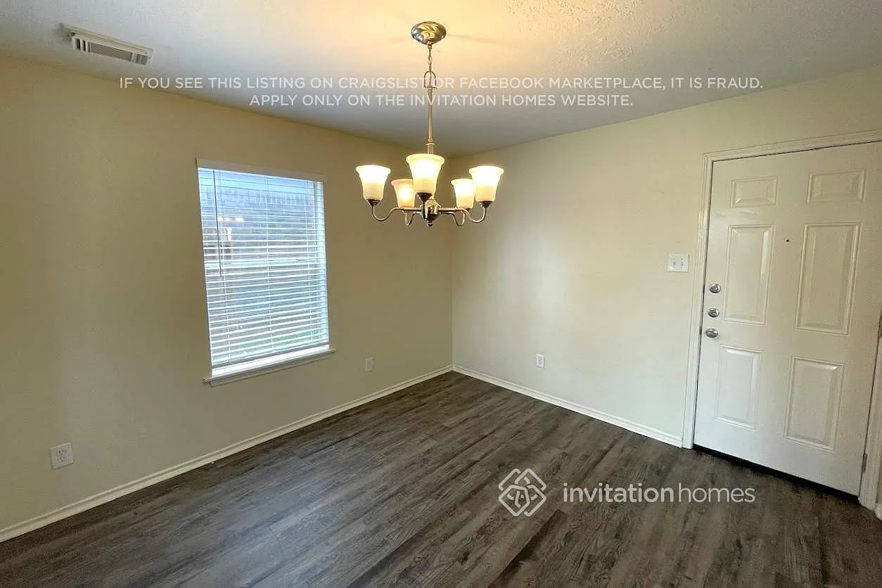 7134 Cheshire Park Rd Houston, TX 77088 — Photo 4