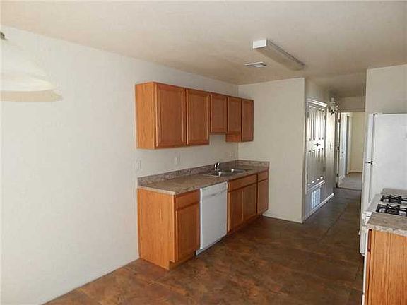 4th image of 14740 Canyon Breeze Ln