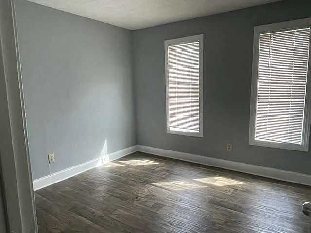 6721 Trafalger Sq — Photo 12