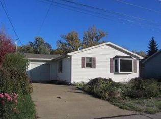 214 Richland Ave, Huron, OH 44839