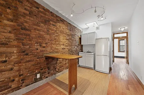 Rented by LG Fairmont Group | media 23