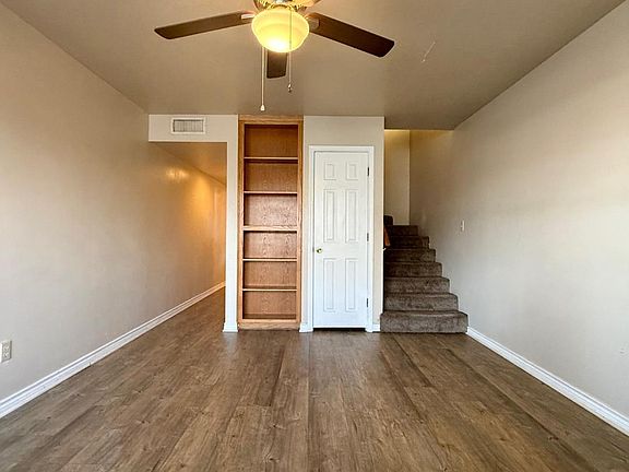 2nd image of 179 W Davis St #3