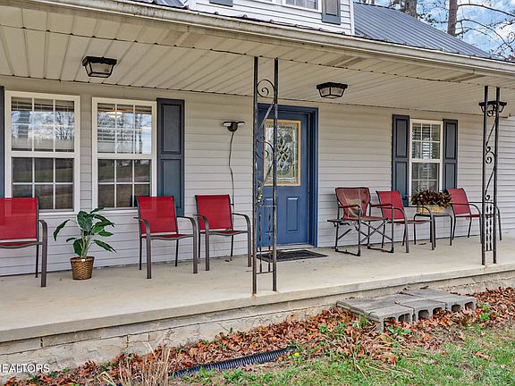 3rd image of 997 Unity Church Rd