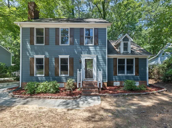 100 Culcross Ct, Cary, NC 27513