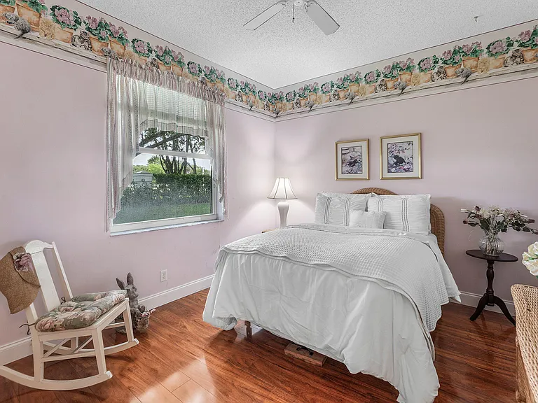 4378 Danielson Dr — Photo 15
