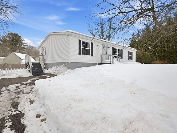 3rd image of 35 North River Road