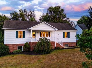 88 Yarmouth Rd, Stuarts Draft, VA 24477