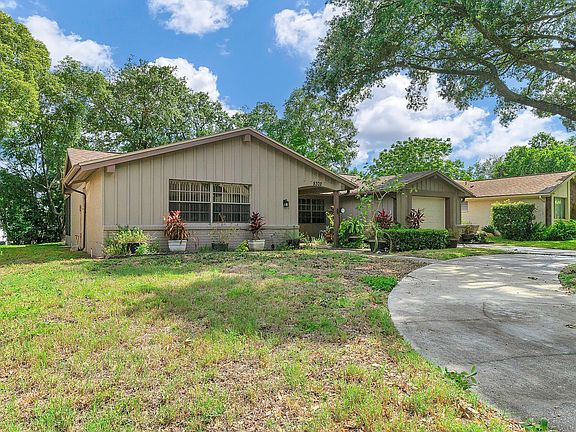 2nd image of 8302 Mill Creek Ln