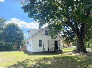 35 Kingsley Ave, North Kingstown, RI 02852