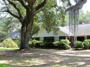 823 Windsor Dr, Georgetown, SC 29440