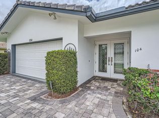 104 Saint Cloud Ln, Boca Raton, FL 33431