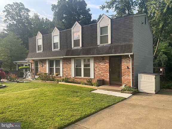 2nd image of 413 Blossom Tree Ct