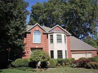 1903 Winged Foot Ct, Jeffersonville, IN 47130