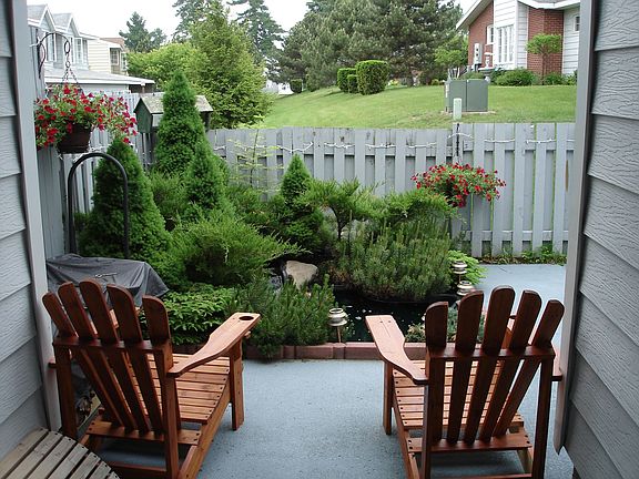 Landscaping on Back Patio