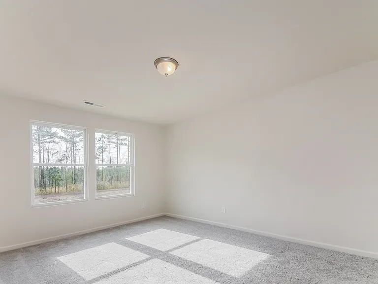 307 Kyles Dr — Photo 8