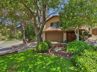 3157 Harmony Pl, La Crescenta, CA 91214