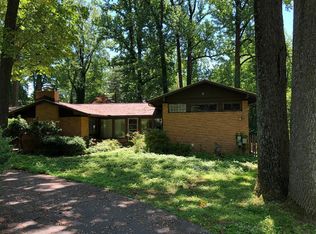 2267 Glenmore Ter, Rockville, MD 20850