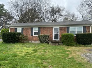 1317 Robin Hill Rd, Franklin, TN 37064