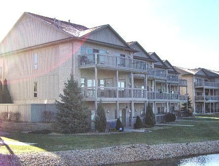 1st image of 556 Bay Shore Blvd #28