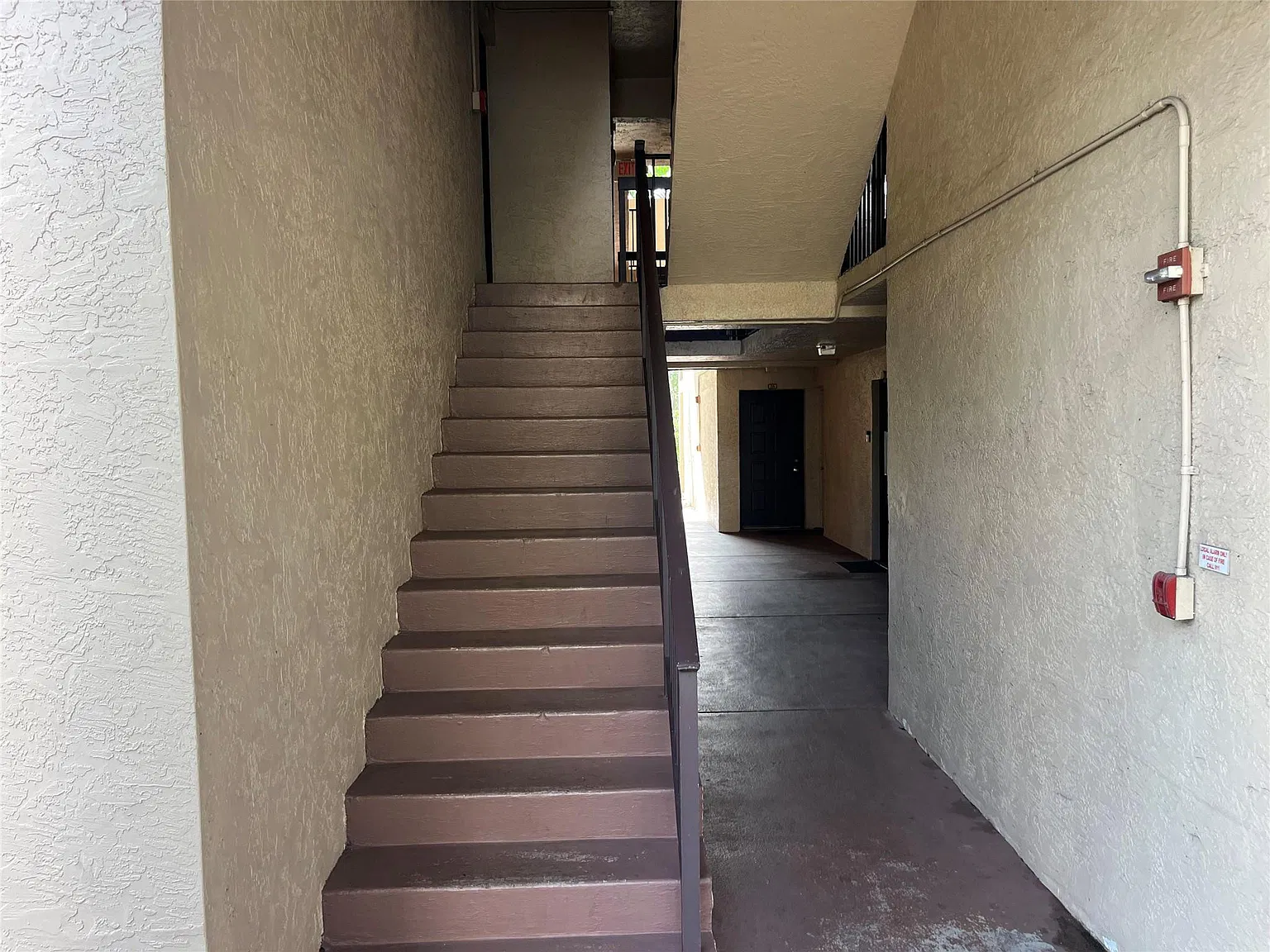 1 bed, 1.0 bath, 600 sqft, $1,500 — Photo 2