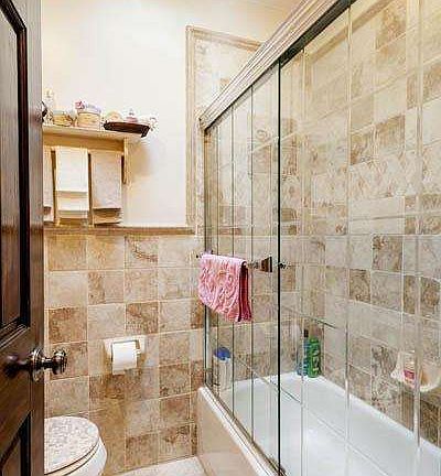 4th image of 590 19th St #2R