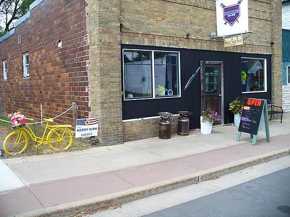 4th image of 125 MAIN STREET