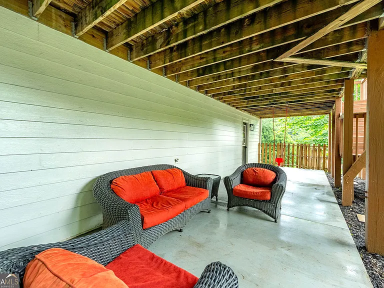 5870 Shadewater Dr — Photo 26