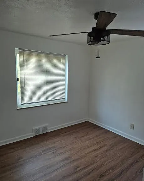 4317 Coleridge St — Photo 11