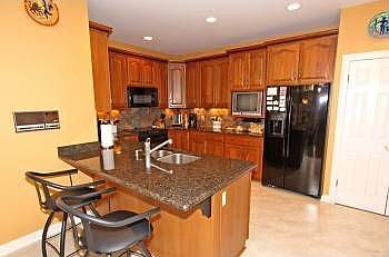 4th image of 244 Carlyle Lake Dr