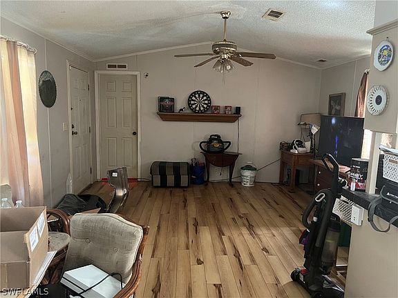 4th image of 8395 Wooley Dr