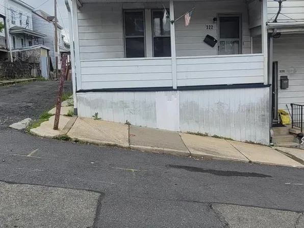 322 W Race St, Pottsville, PA 17901