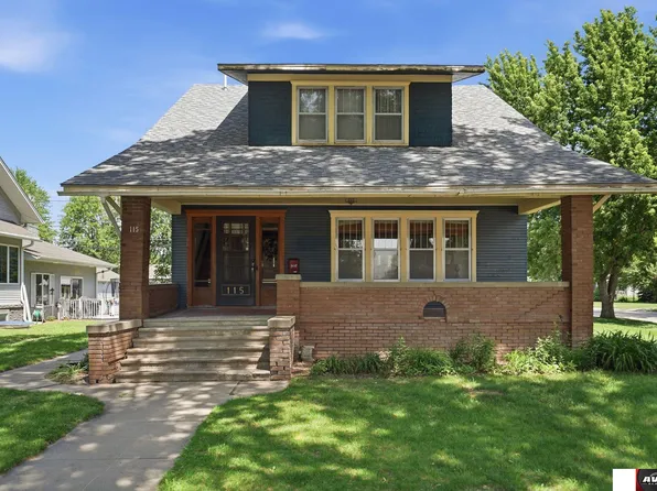 115 E 7th St, Stromsburg, NE 68666