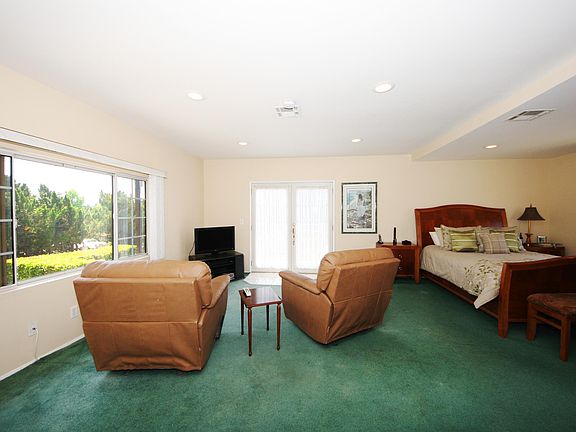 3rd image of 5203 Degas Ave