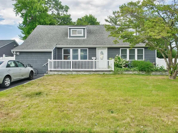 1219 Tulip Lane, Wantagh, NY 11793